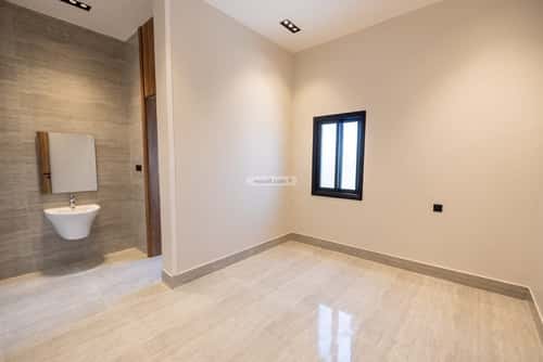 5 bedroom villa in Al Aridh 8