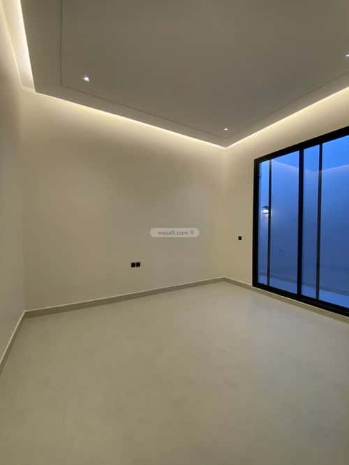 شقة 5 غرف في الرمال 5