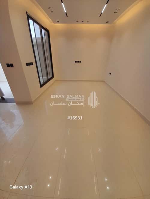 7 bedroom villa in Al Janadriyah 5