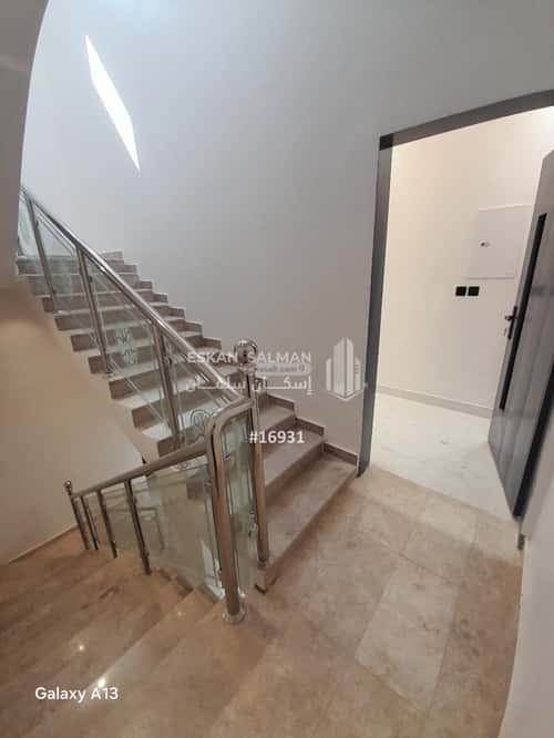 7 bedroom villa in Al Janadriyah 13