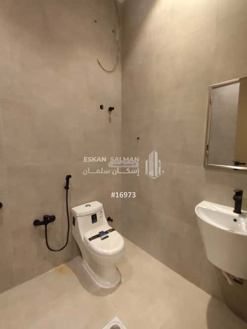 8 bedroom villa in Okaz 4