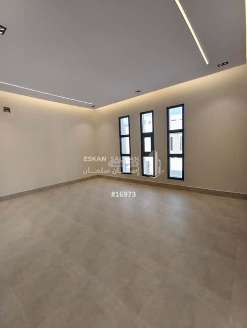 8 bedroom villa in Okaz 5