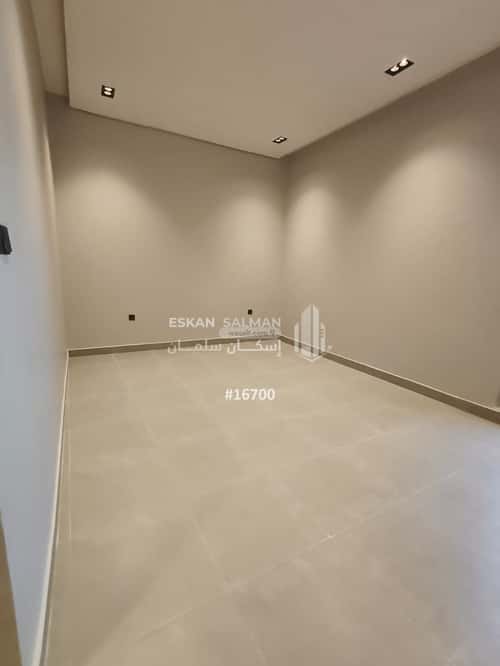 9 bedroom villa in Al Rimal 3