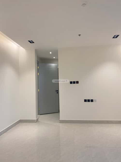 4 bedroom apartment in Al Hazm 5