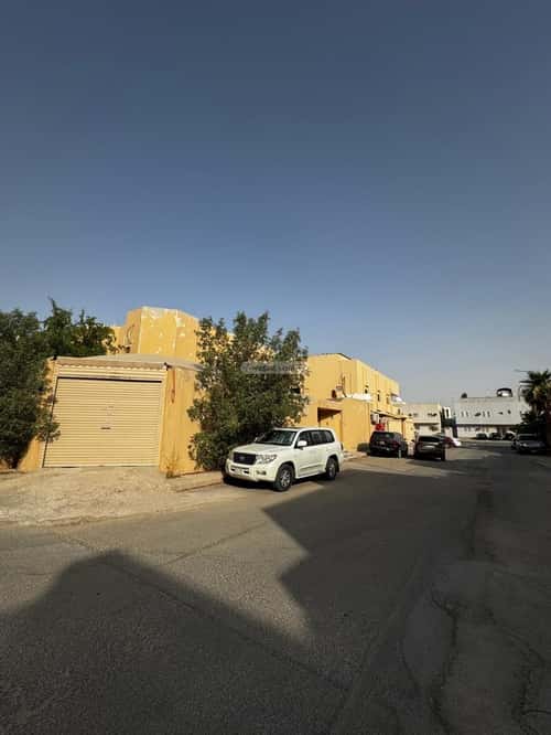 8 bedroom villa in Al Izdihar 4