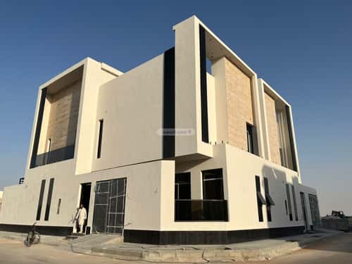 5 bedroom villa in Al Mahdiyyah 4