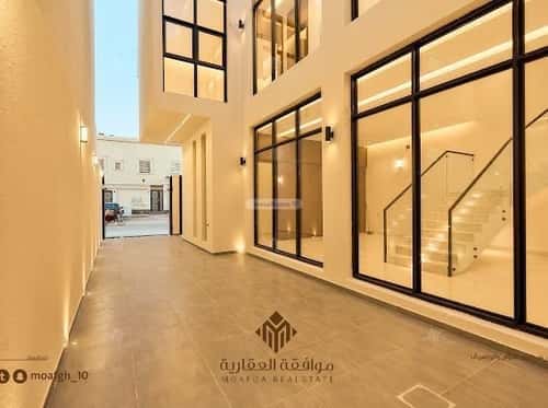 6 bedroom villa in Al Mahdiyyah 2