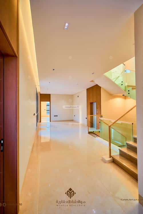 5 bedroom villa in Al Mahdiyyah 3