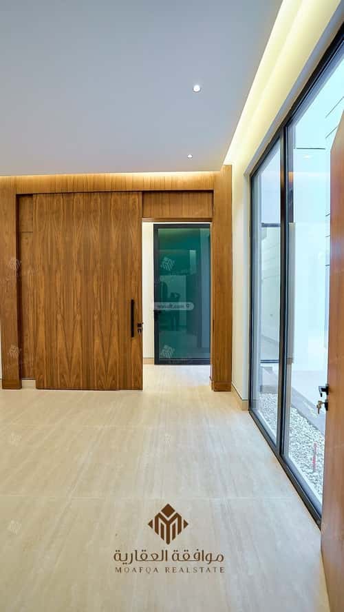 5 bedroom villa in Al Mahdiyyah 1