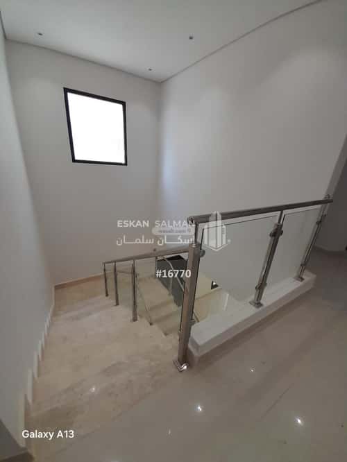13 bedroom villa in Al Janadriyah 12