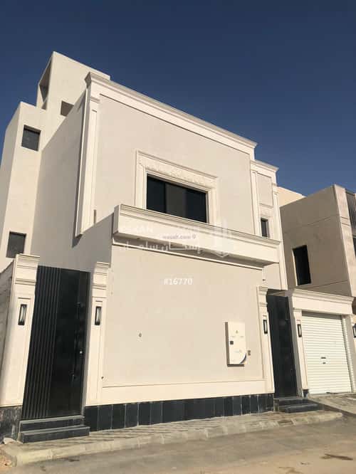 13 bedroom villa in Al Janadriyah 5