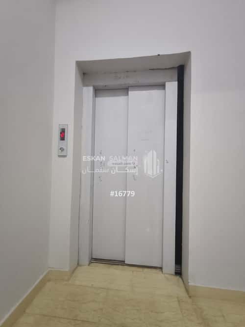 5 bedroom apartment in Al Rimal 3