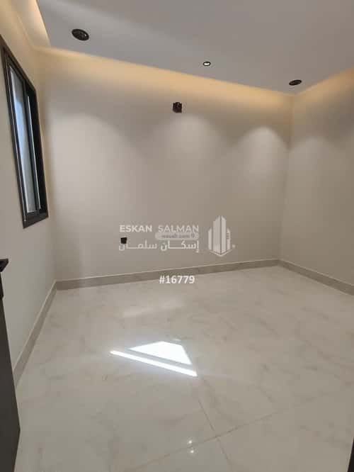 5 bedroom apartment in Al Rimal 6
