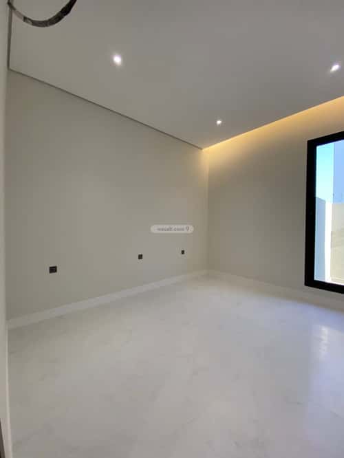 5 bedroom villa in Al Mahdiyyah 4