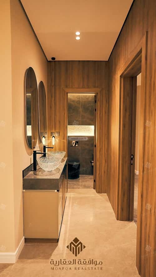 6 bedroom villa in Al Mahdiyyah 3