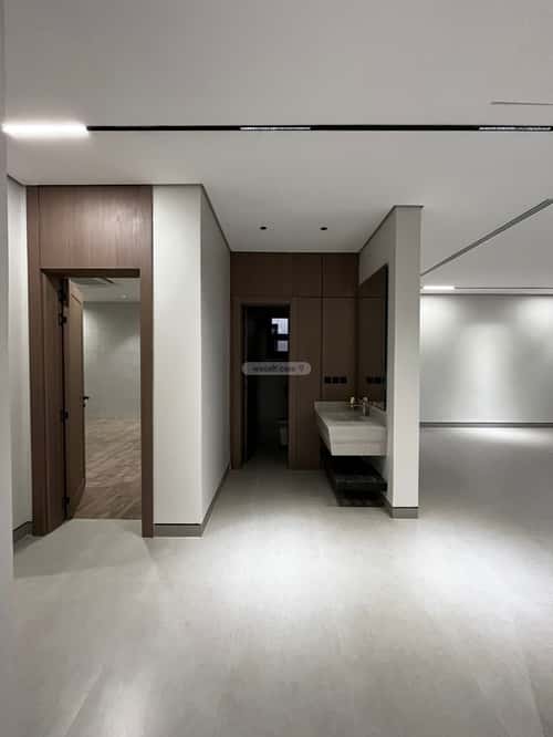 6 bedroom villa in Al Mahdiyyah 4