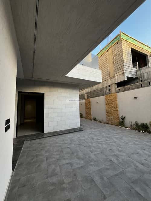 6 bedroom villa in Al Mahdiyyah 9