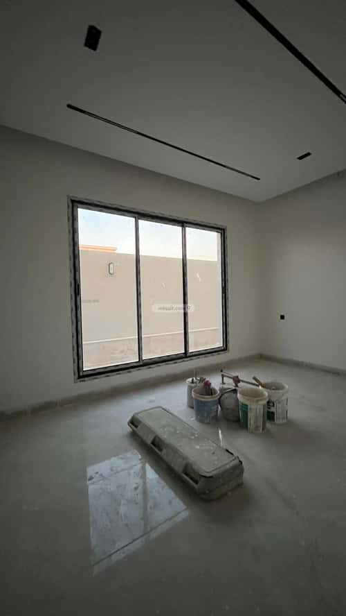 5 bedroom villa in Al Mahdiyyah 1