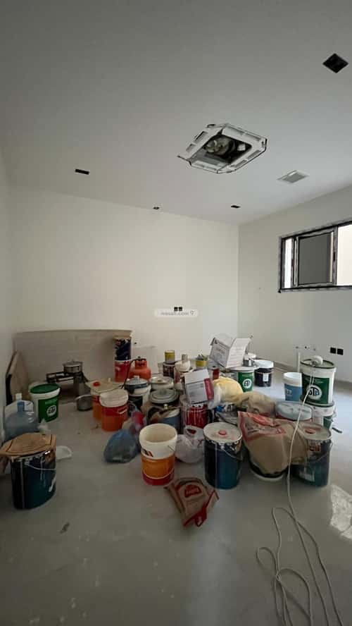 5 bedroom villa in Al Mahdiyyah 3