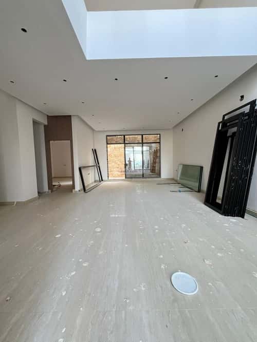5 bedroom villa in Al Mahdiyyah 3
