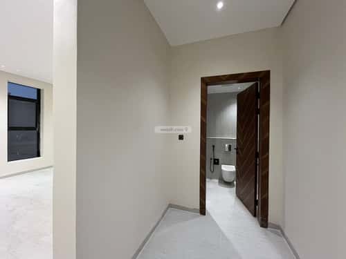 5 bedroom villa in Al Mahdiyyah 1