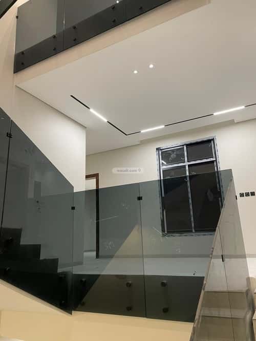 6 bedroom villa in Al Mahdiyyah 3