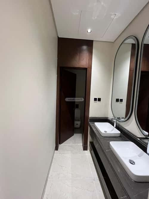 5 bedroom villa in Al Mahdiyyah 1