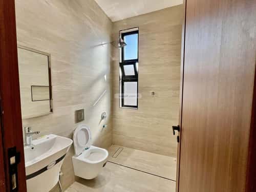 3 bedroom apartment in Al Mahdiyyah 4