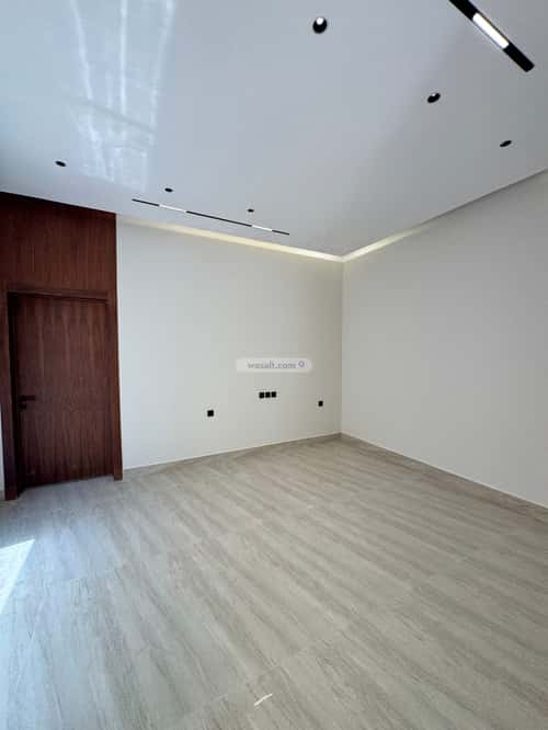 5 bedroom villa in Dirab 5