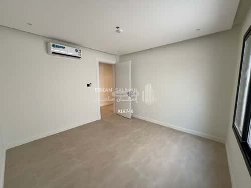 5 bedroom apartment in Al Malqa 10