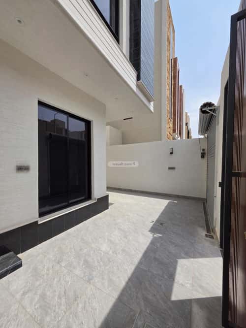 3 bedroom floor in Al Rimal 4
