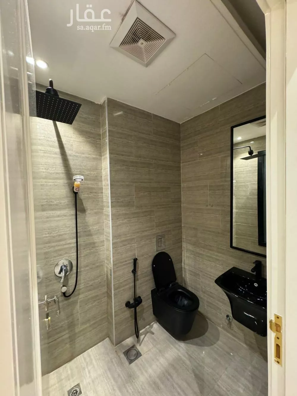 3 bedroom apartment in Al Munsiyah 7