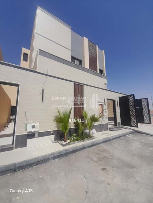 11 bedroom villa in Al Rimal 14