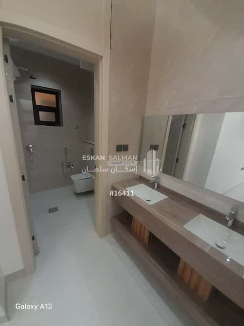 11 bedroom villa in Al Rimal 3