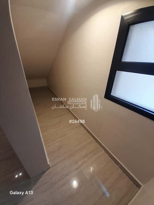 فيلا 9 غرف في الرمال 4