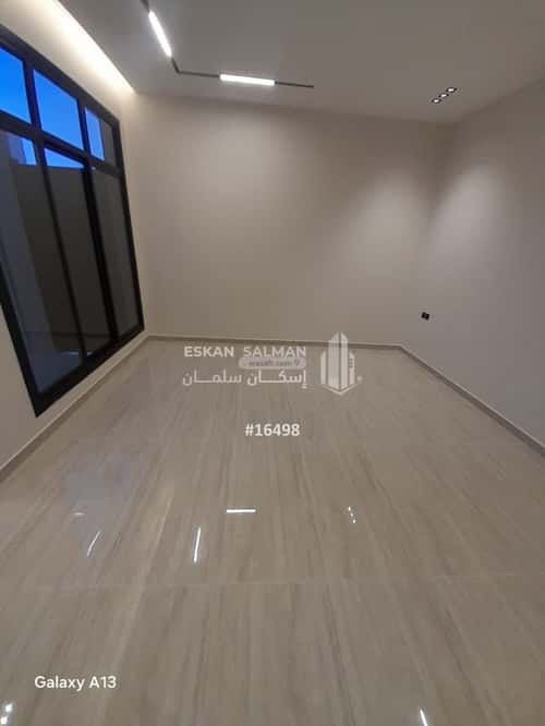 فيلا 9 غرف في الرمال 4