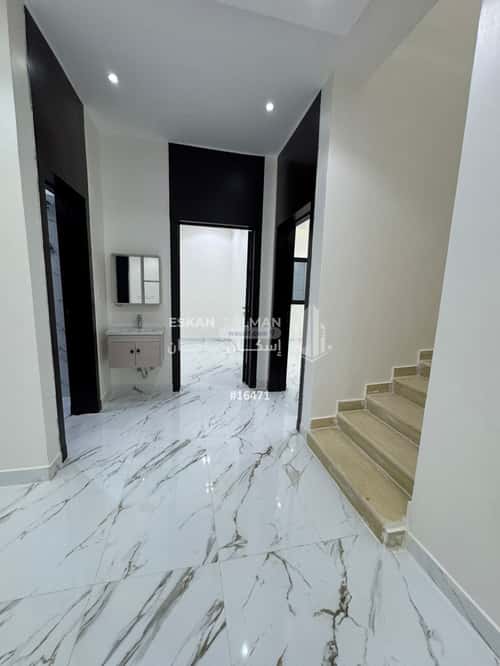 8 bedroom villa in Al Uraija Al Gharbi 3