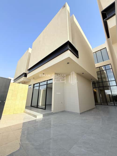 7 bedroom villa in Al Narjis 2