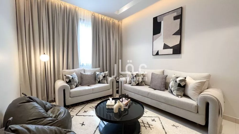 3 bedroom apartment in Al Malqa 13