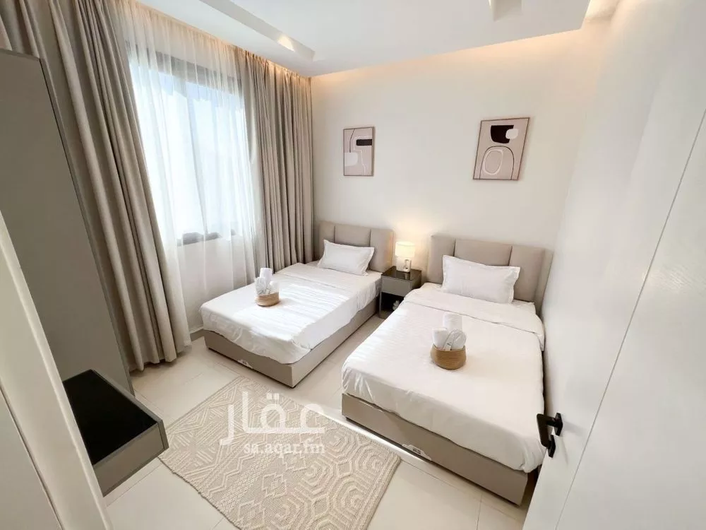 3 bedroom apartment in Al Malqa 16