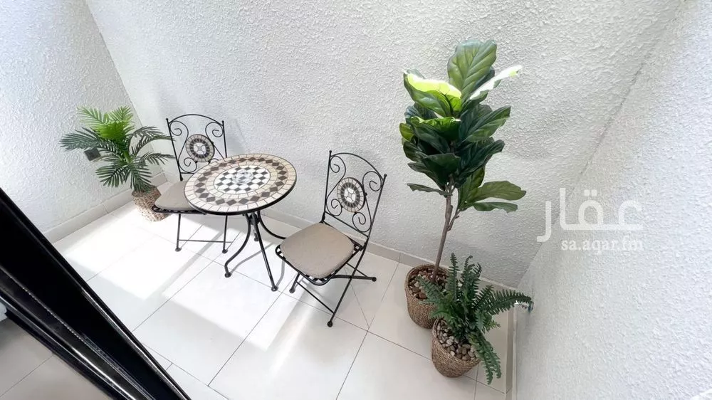 3 bedroom apartment in Al Malqa 17