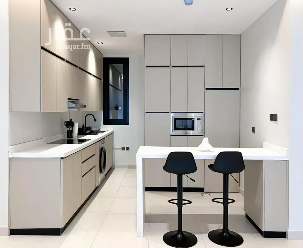 3 bedroom apartment in Al Malqa 10