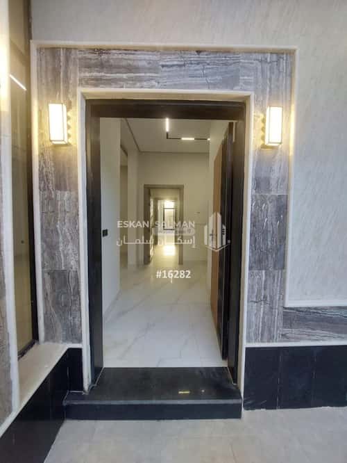 9 bedroom villa in Al Awali 1