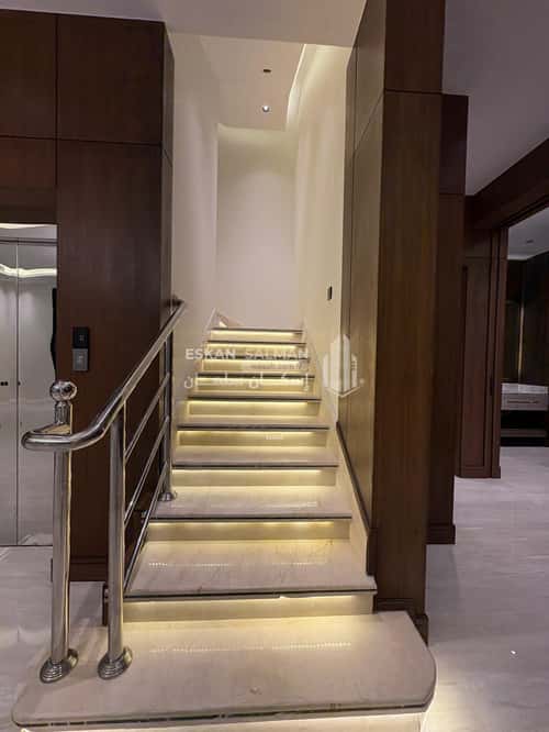 6 bedroom villa in Al Narjis 5