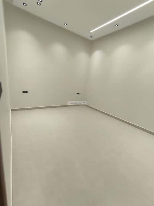 5 bedroom floor in Al Awali 4