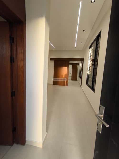 5 bedroom floor in Al Awali 10