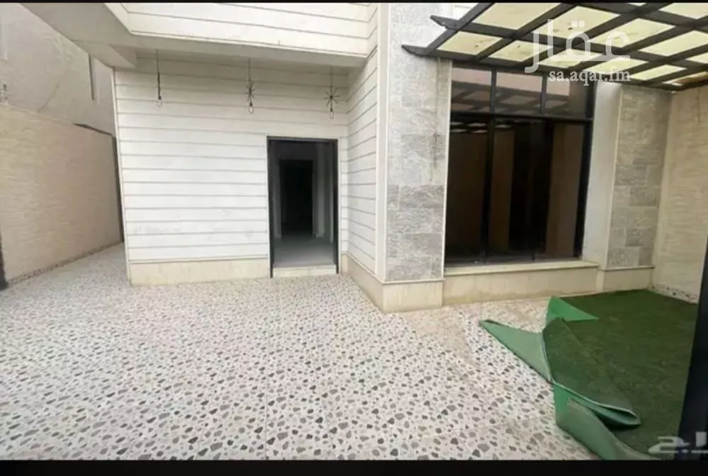 فيلا 6 غرف في الحزم 2
