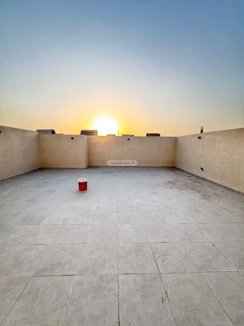 7 bedroom floor in Al Awali 1