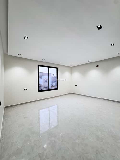 7 bedroom floor in Al Awali 3