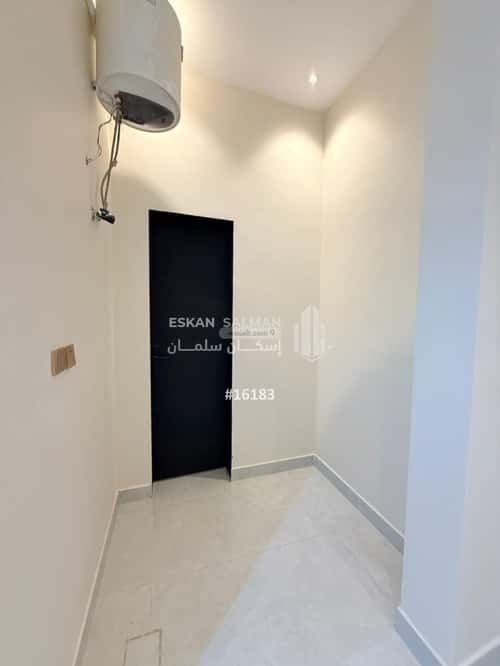 9 bedroom apartment in Al Janadriyah 2